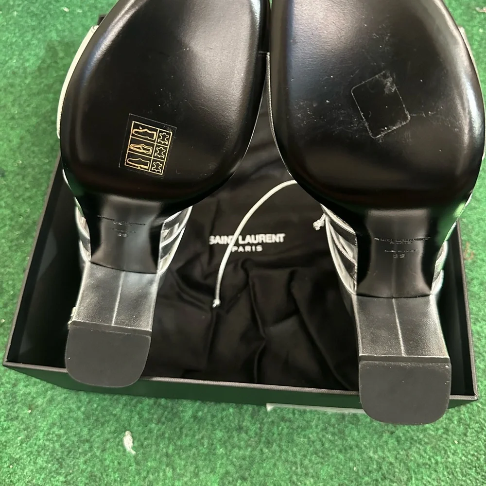 YSL Yves Saint Laurent Silver
Leather Lace Up Heels Size 39 - Picture 6 of 12